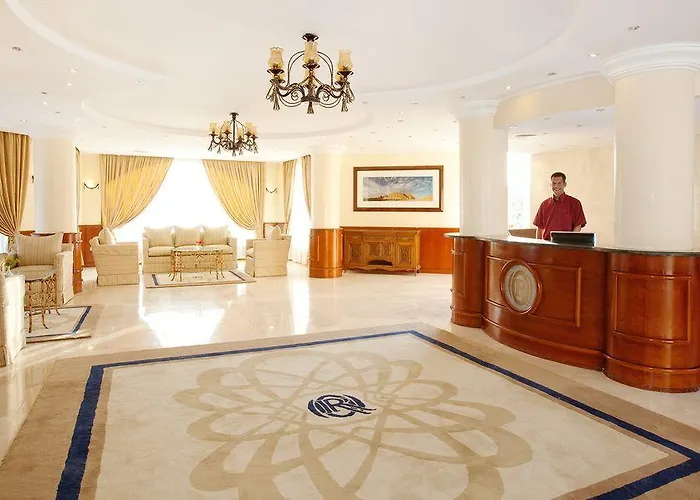 Royal Oasis Szálloda 4*