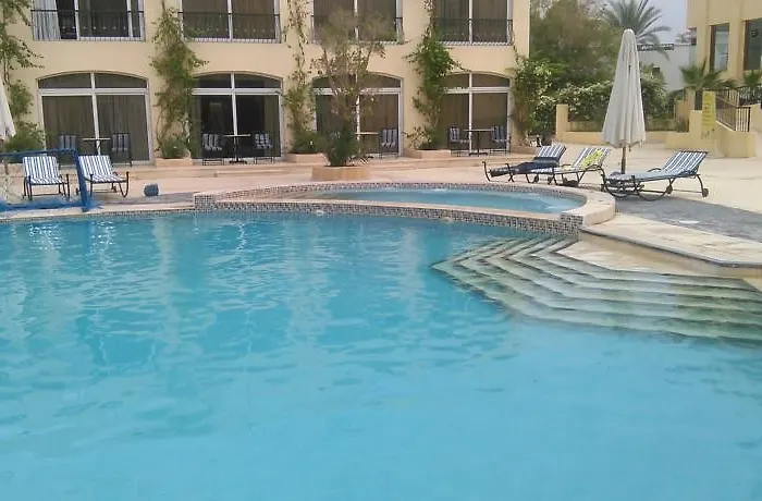 Royal Oasis 4*